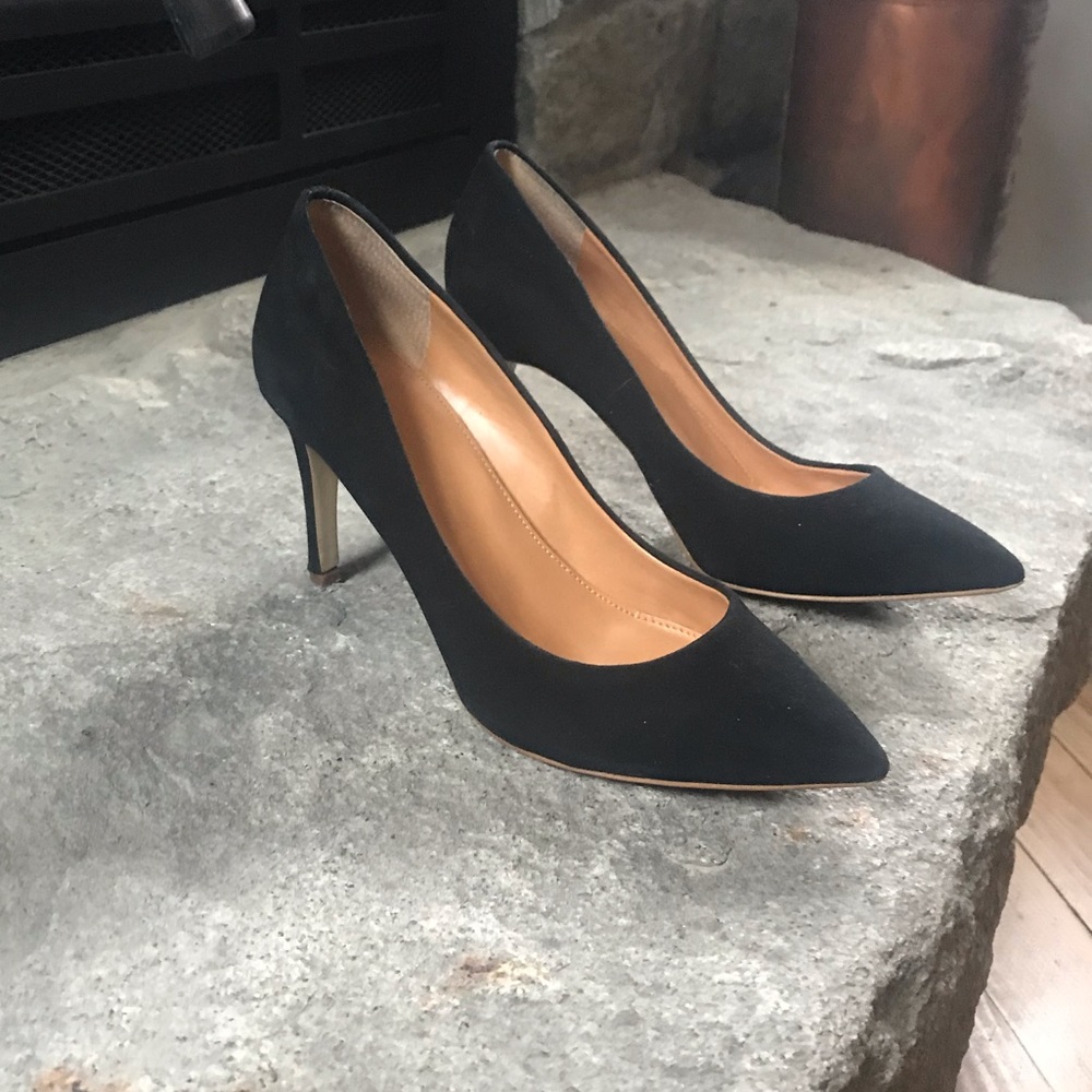 J. Crew Everly black suede pointed toe pumps sz 7